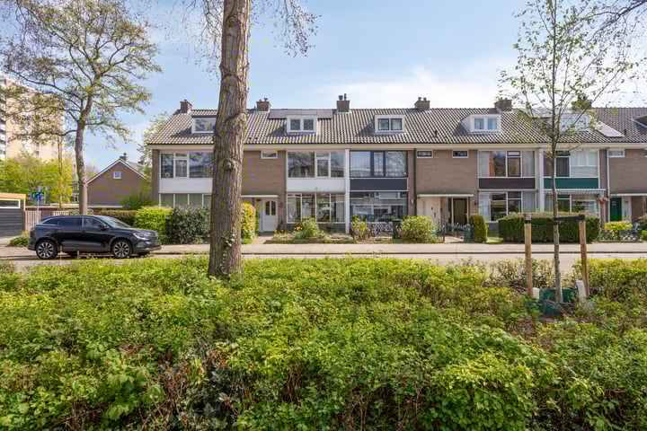 Photo 1 of Graaf Lodewijkstraat 4