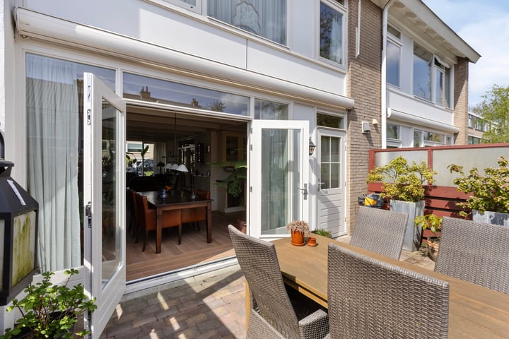 Photo 40 of Graaf Lodewijkstraat 4