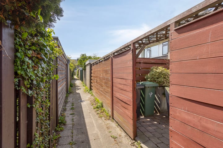Photo 41 of Graaf Lodewijkstraat 4