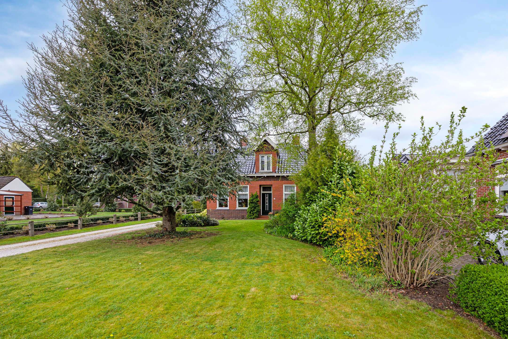 Photo 3 of Kruisweg 34