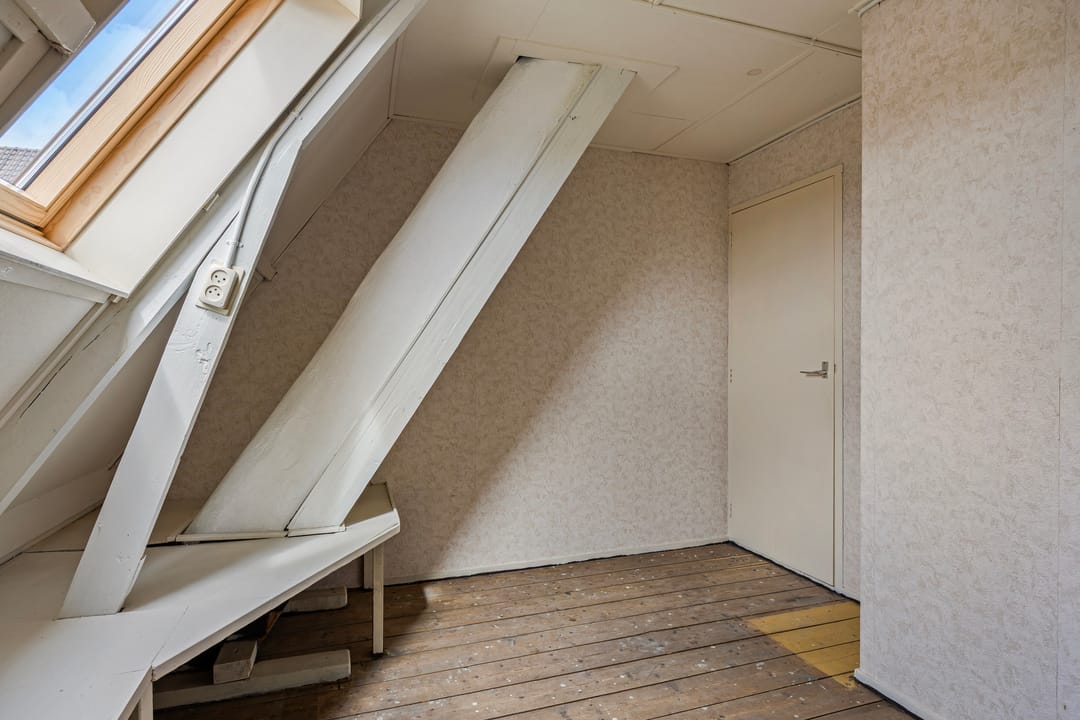 Photo 22 of Kruisweg 34