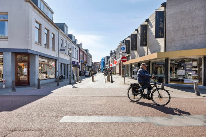 Foto 33 van Albert Cuypstraat 5