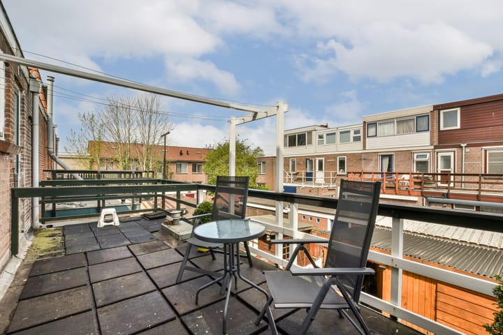 Photo 17 of Constantijn Huygensstraat 54