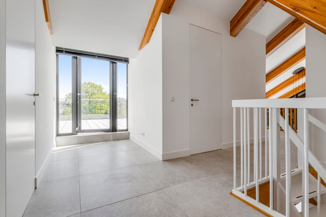 Foto 32 van Hoger Einde-Zuid 22-B