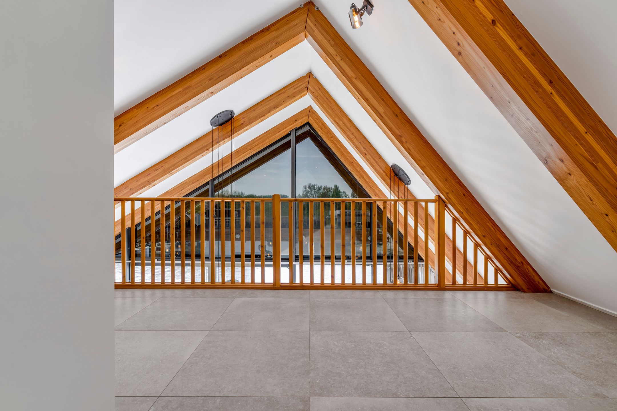 Foto 42 van Hoger Einde-Zuid 22-B