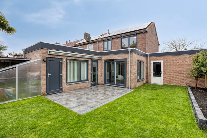 Foto 30 van de Klerklaan 17