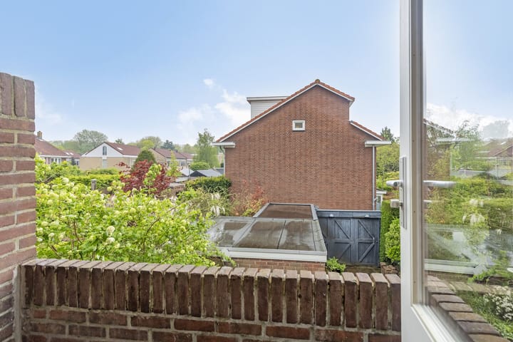 Foto 28 van Prins Bernhardstraat 28