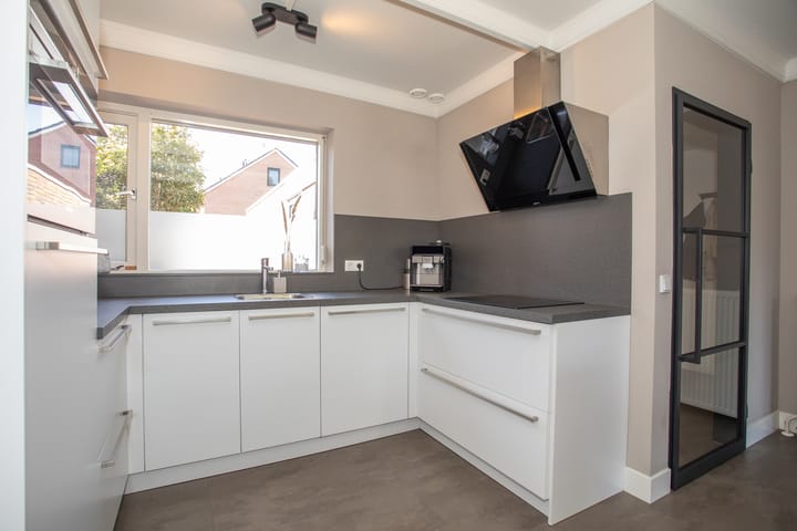 Foto 9 van Europa-ring 43