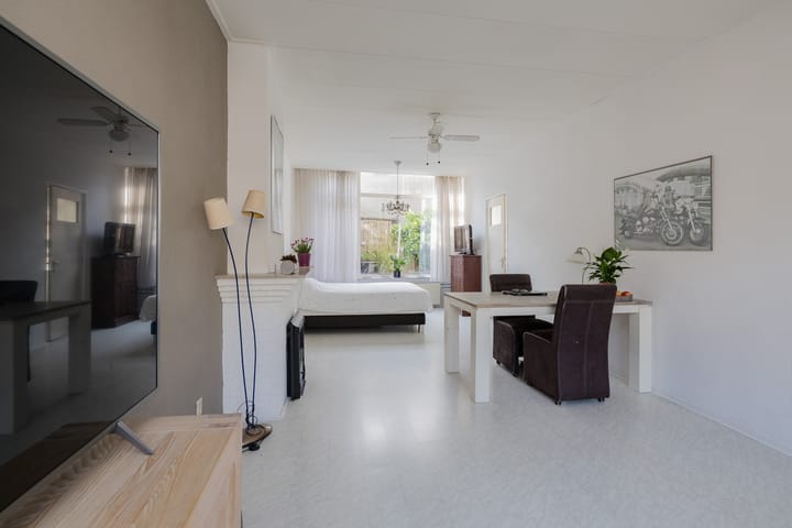 Photo 8 of Willebrordstraat 20