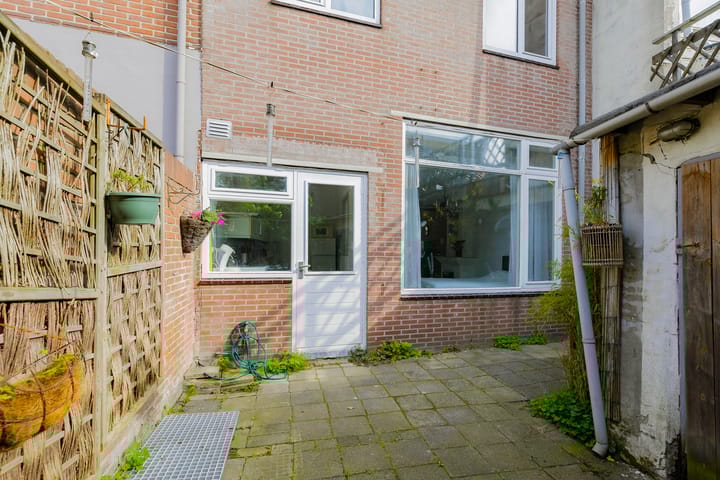 Photo 17 of Willebrordstraat 20