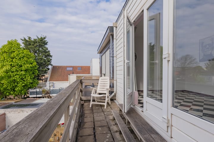 Photo 37 of Willebrordstraat 20