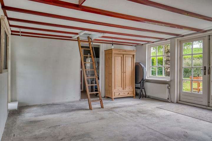 Foto 25 van Zeedijk 17