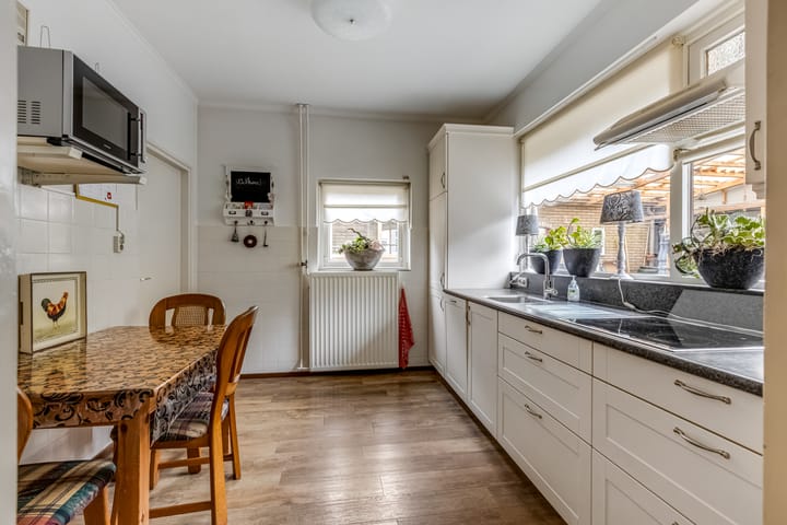 Foto 12 van Nieuwe Veenendaalseweg 14