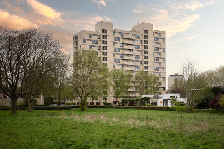 Bekijk foto van Vergiliuslaan 12