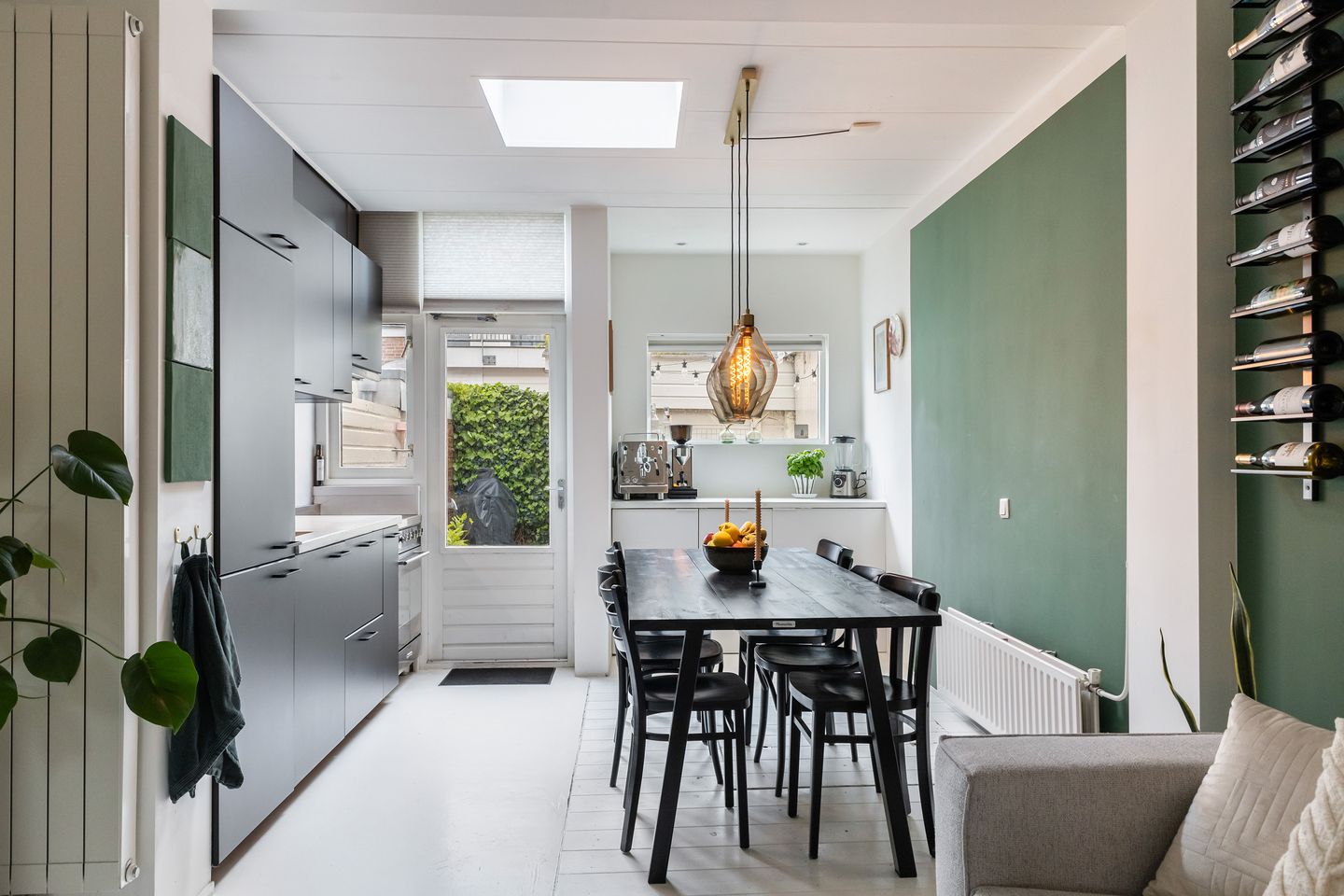 Foto 10 van Egelantierstraat 84