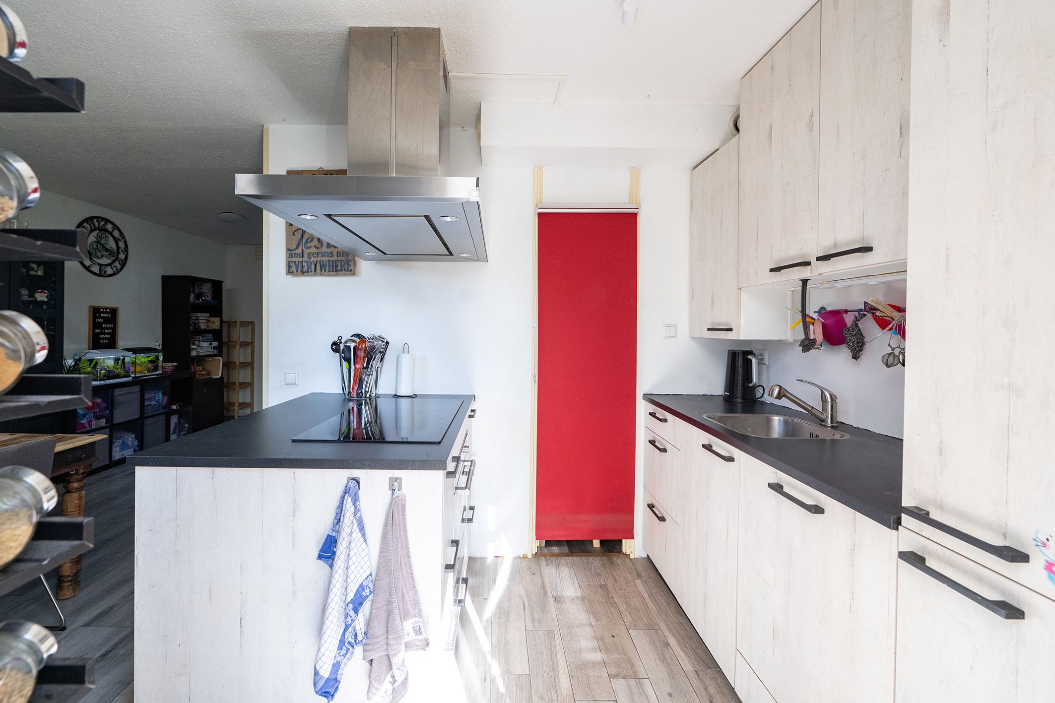 Photo 9 of Van Limburg Stirumware 20