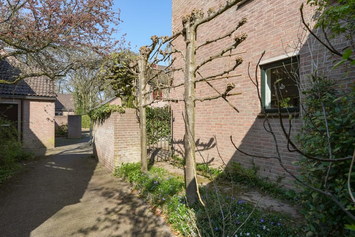Photo 46 of Beukenlaan 18