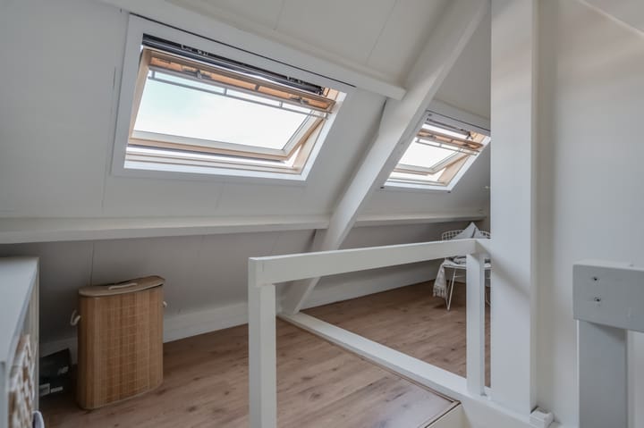 Foto 47 van Van 't Hoffstraat 38-A