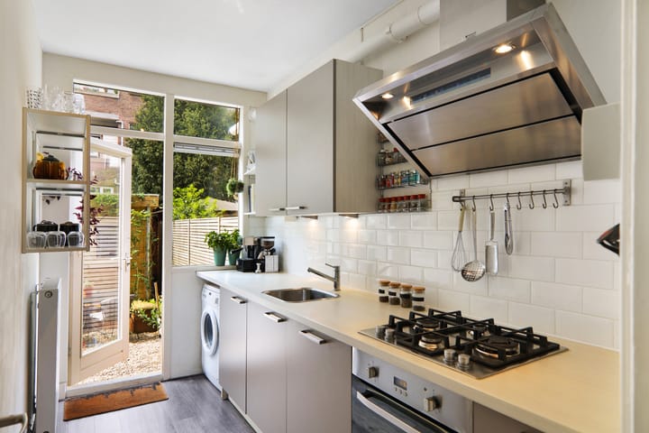 Foto 10 van De Savornin Lohmanlaan 71-B