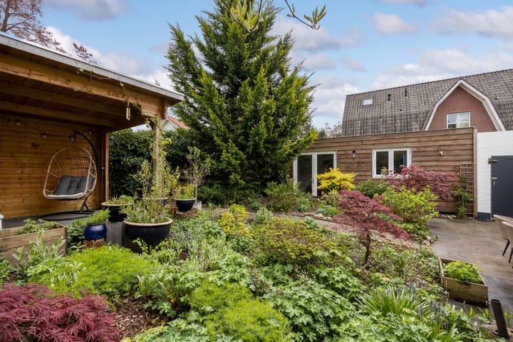 Foto 41 van Koningin-Julianalaan 94