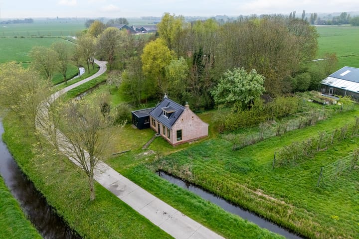 Foto 5 van Weardebuorsterwei 12