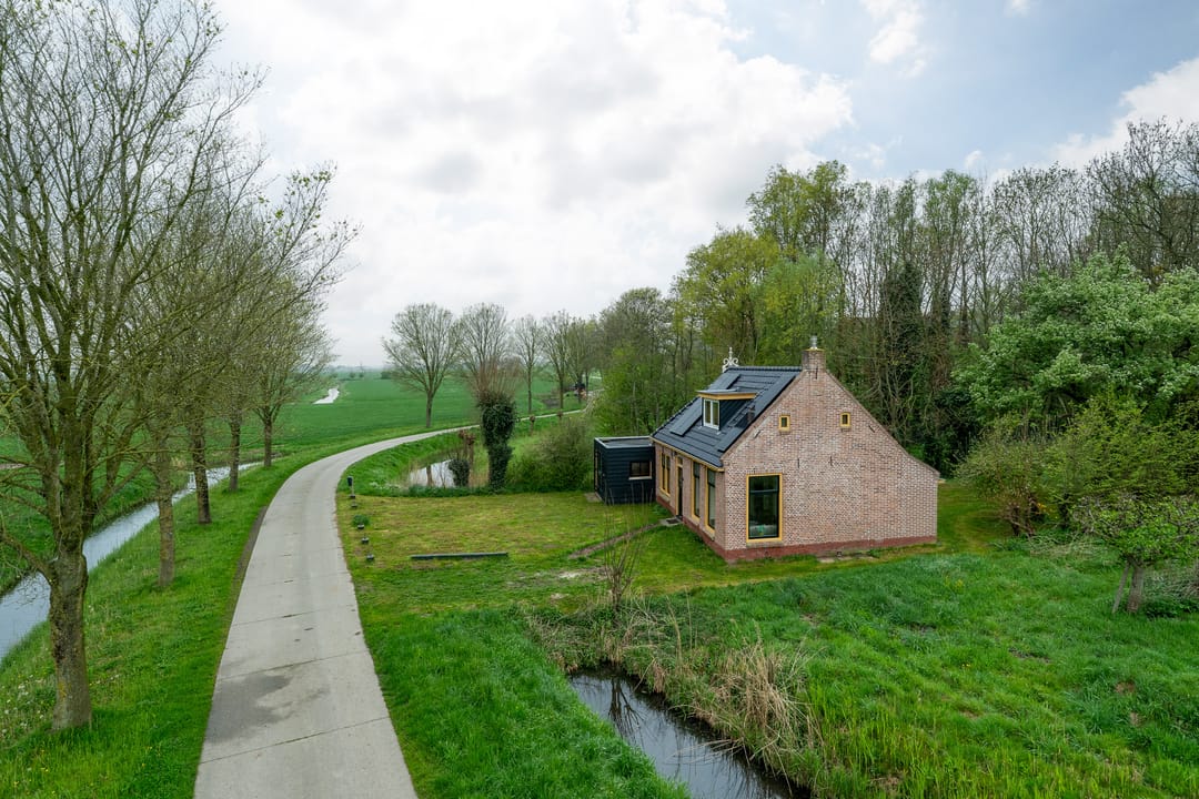 Foto 7 van Weardebuorsterwei 12