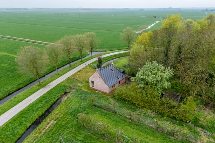 Foto 44 van Weardebuorsterwei 12