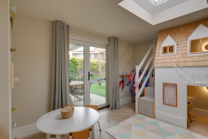 Foto 17 van Secretaris Varkevisserstraat 335