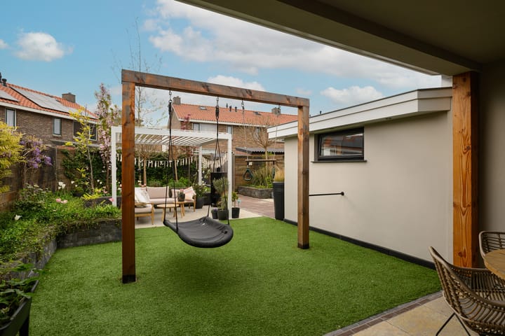 Foto 21 van Secretaris Varkevisserstraat 335