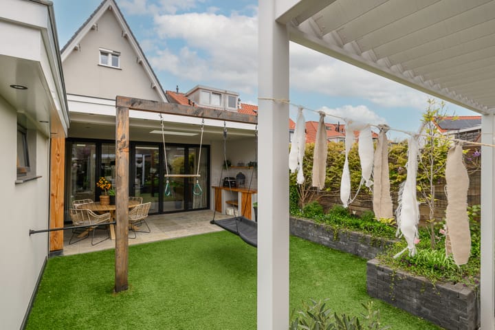 Foto 23 van Secretaris Varkevisserstraat 335