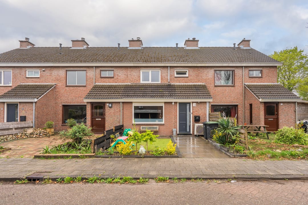 Foto 1 van Carry van Bruggenstraat 13