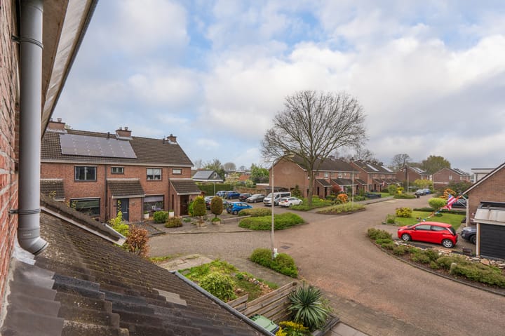 Foto 27 van Carry van Bruggenstraat 13