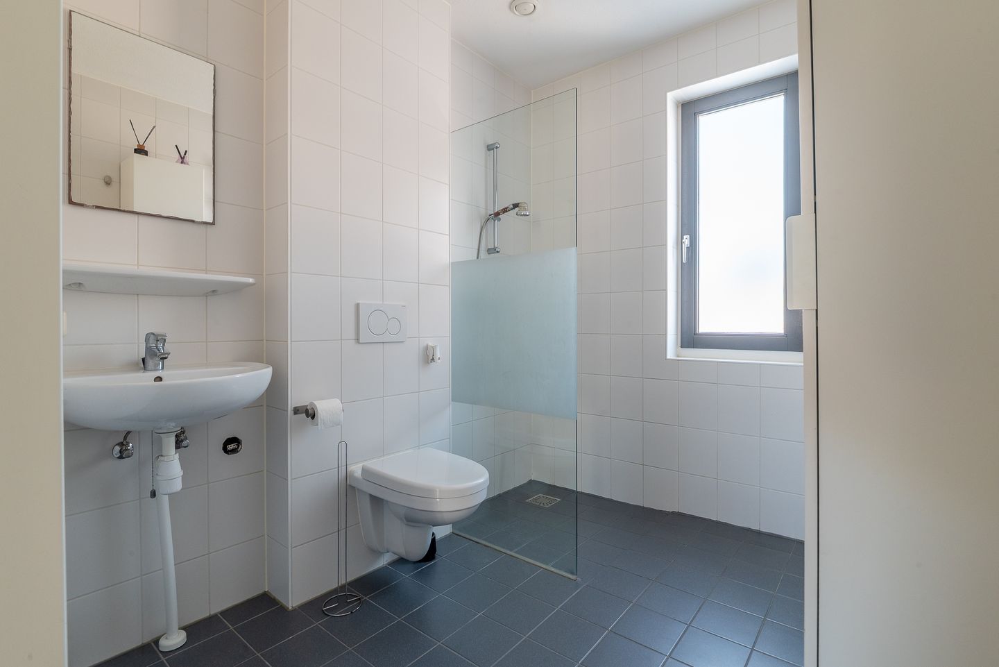 Foto 19 van Bloemstraat 52