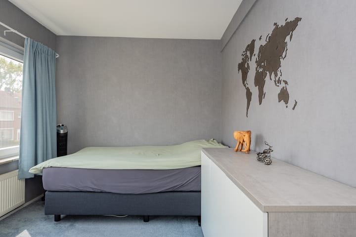 Foto 23 van Leeuwerikstraat 64