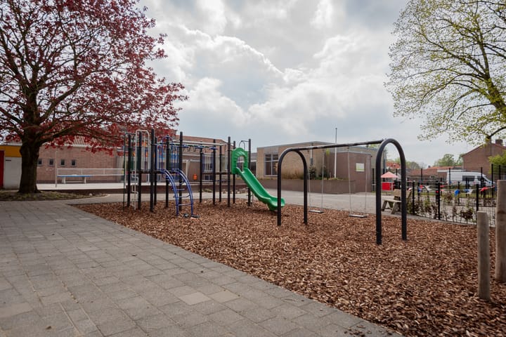 Foto 50 van Leeuwerikstraat 64