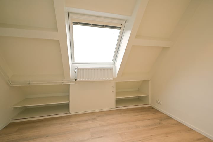 Photo 44 of Kniplaan 7