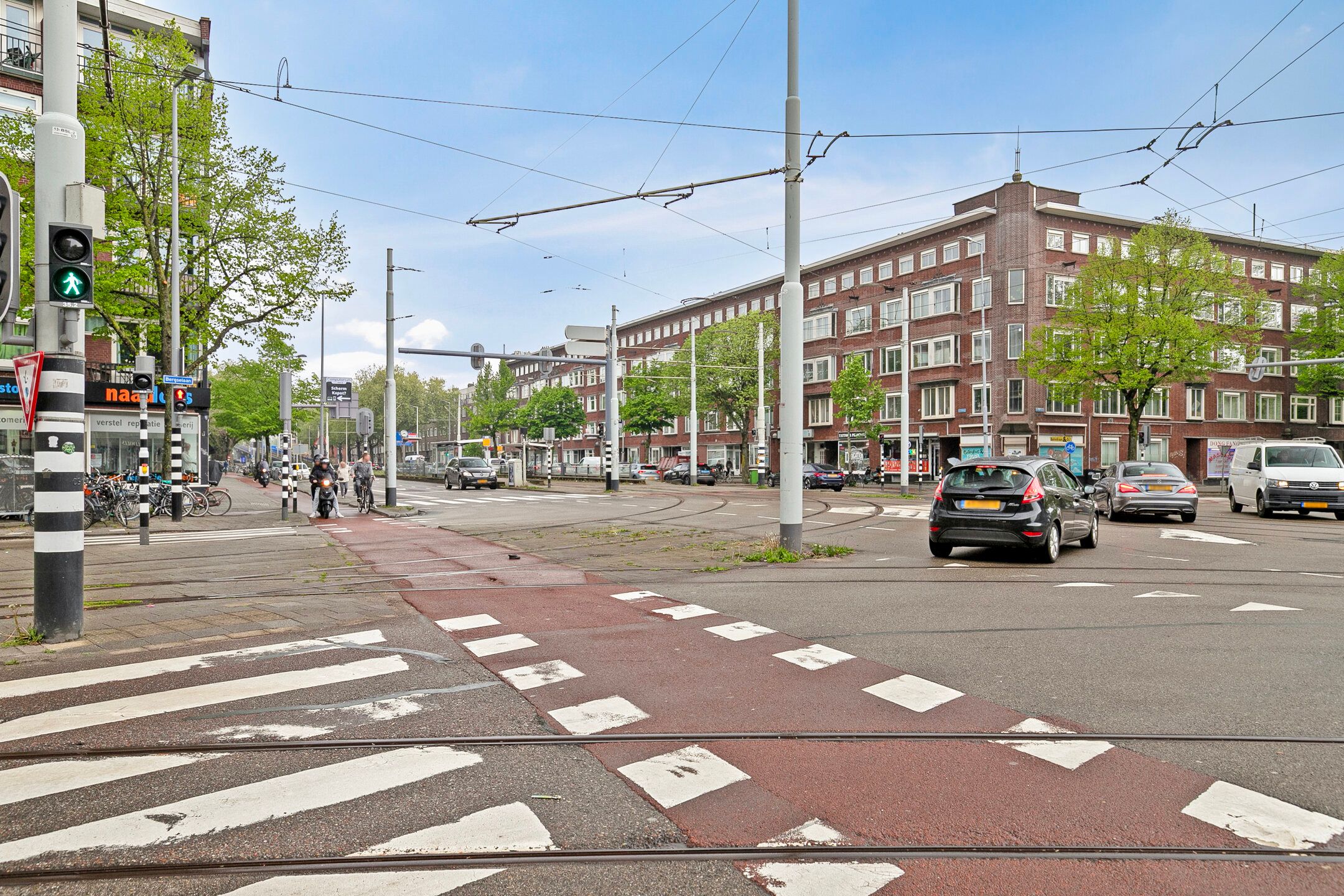 Photo 21 of Bergselaan 338-B02