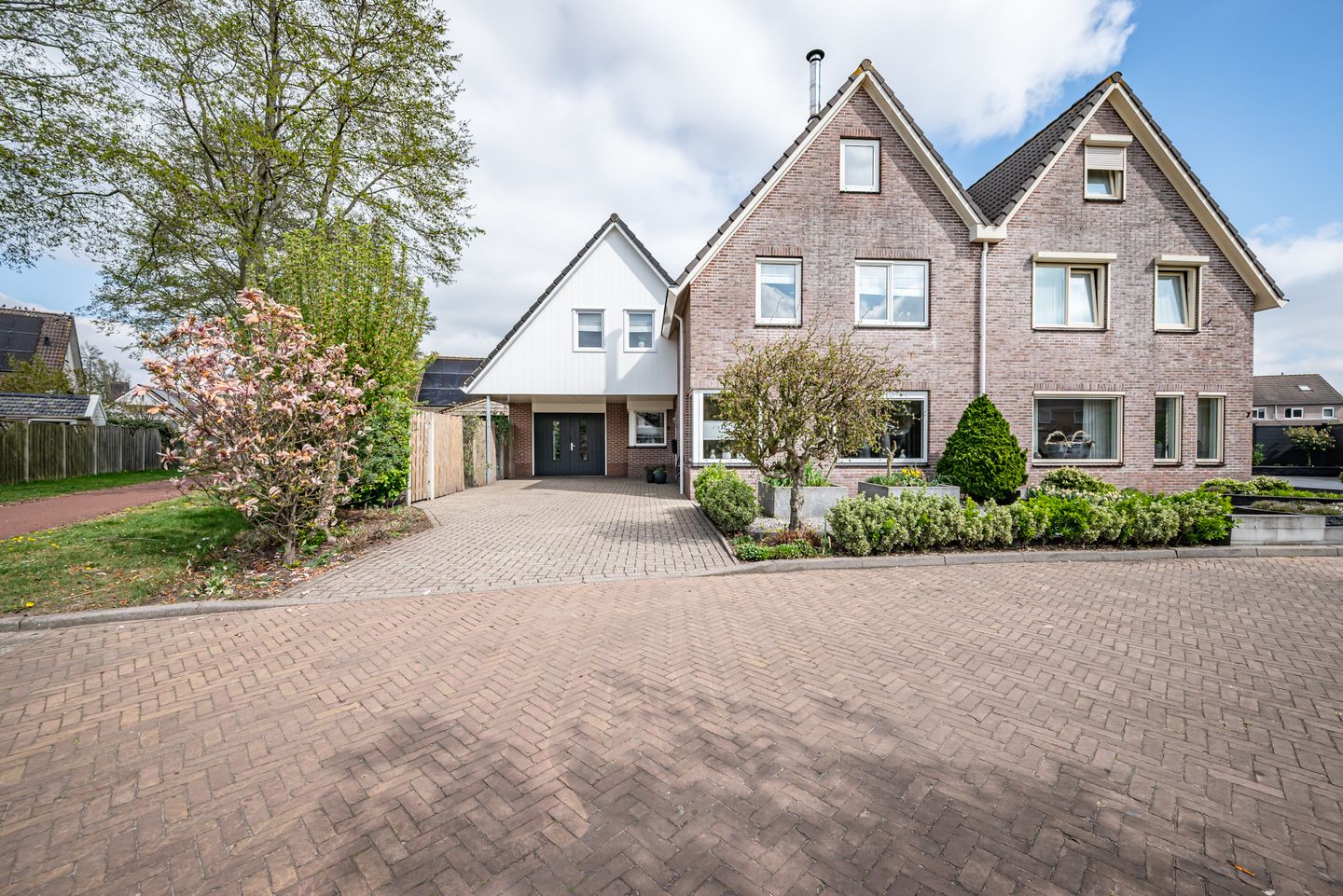 Foto 1 van Graspieper 5