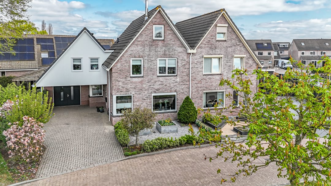 Foto 2 van Graspieper 5