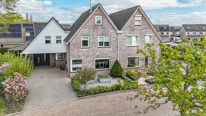 Foto 2 van Graspieper 5