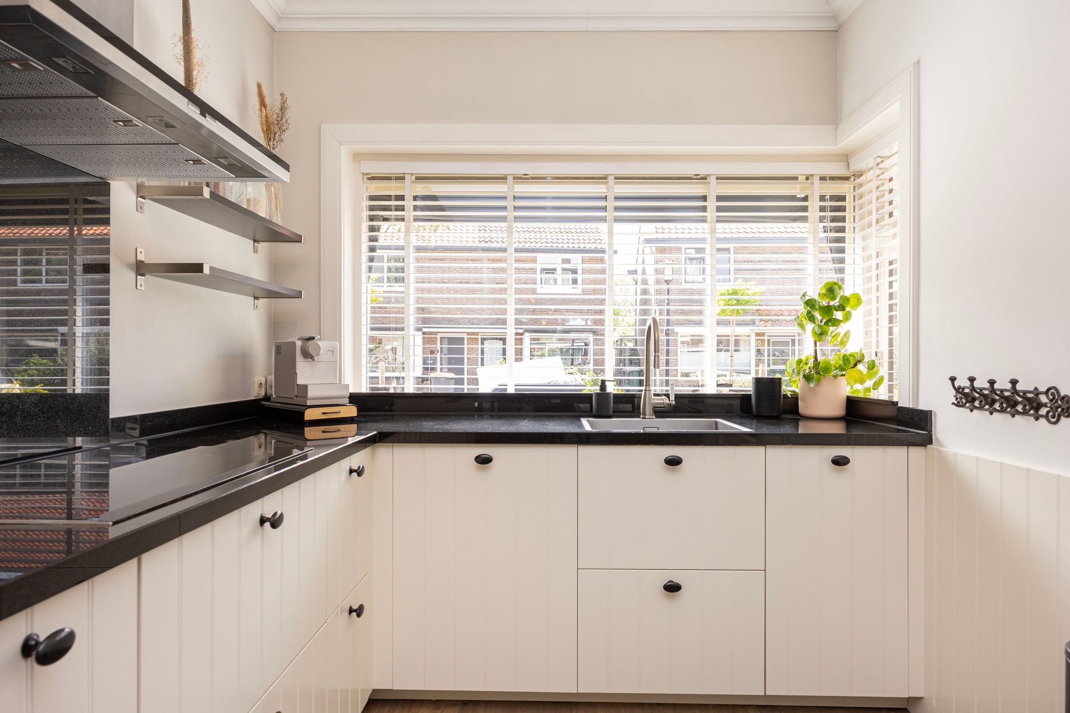 Foto 12 van Frederikstraat 54