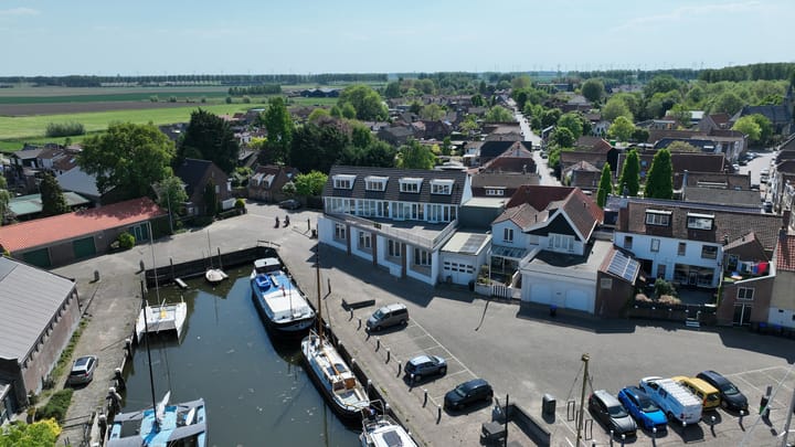 Foto 2 van Zeedijk 24-C