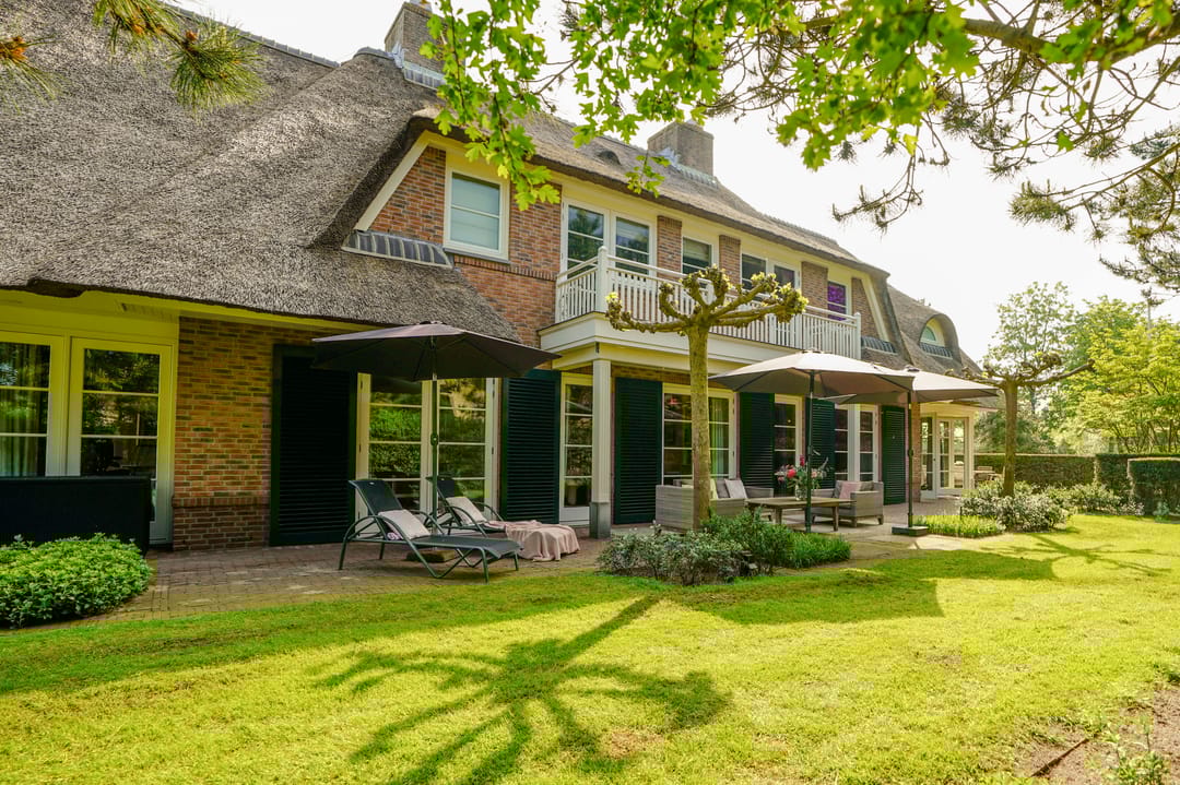 Photo 11 of Van Bergenlaan 1-A