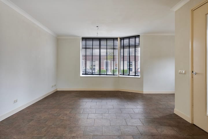 Foto 5 van Den Oven 37