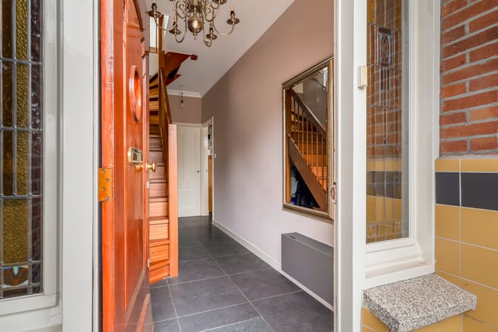 Foto 8 van Emmastraat 98