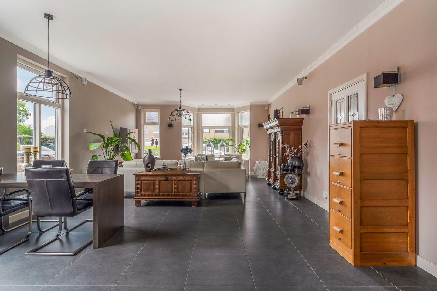 Foto 10 van Emmastraat 98