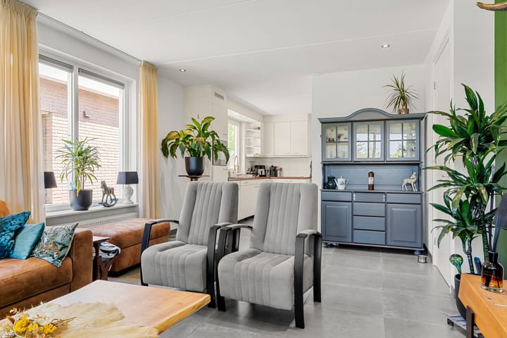 Foto 8 van Postweg 75