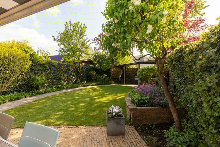 Foto 27 van Jacob Ruisdaelstraat 13