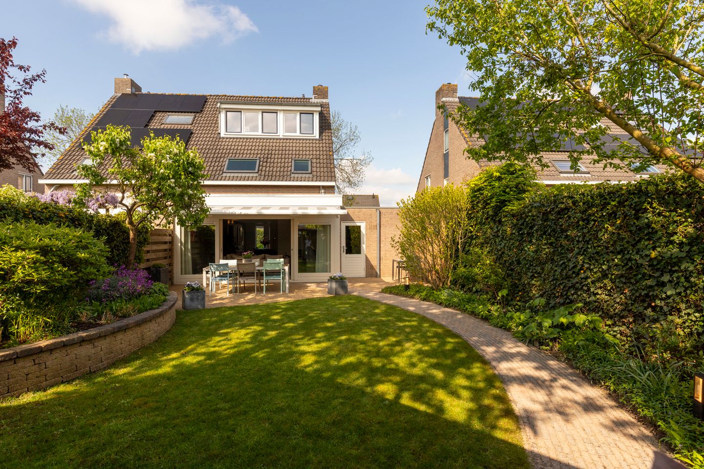 Foto 35 van Jacob Ruisdaelstraat 13