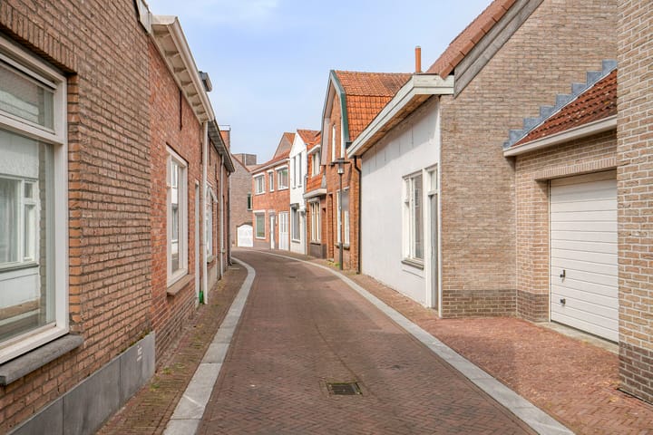 Foto 27 van Tuinstraat 15